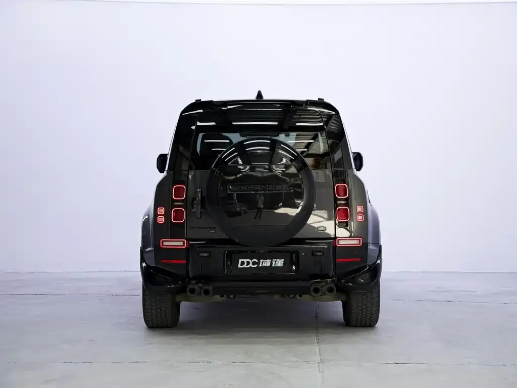 Land Rover Defender — фото 3