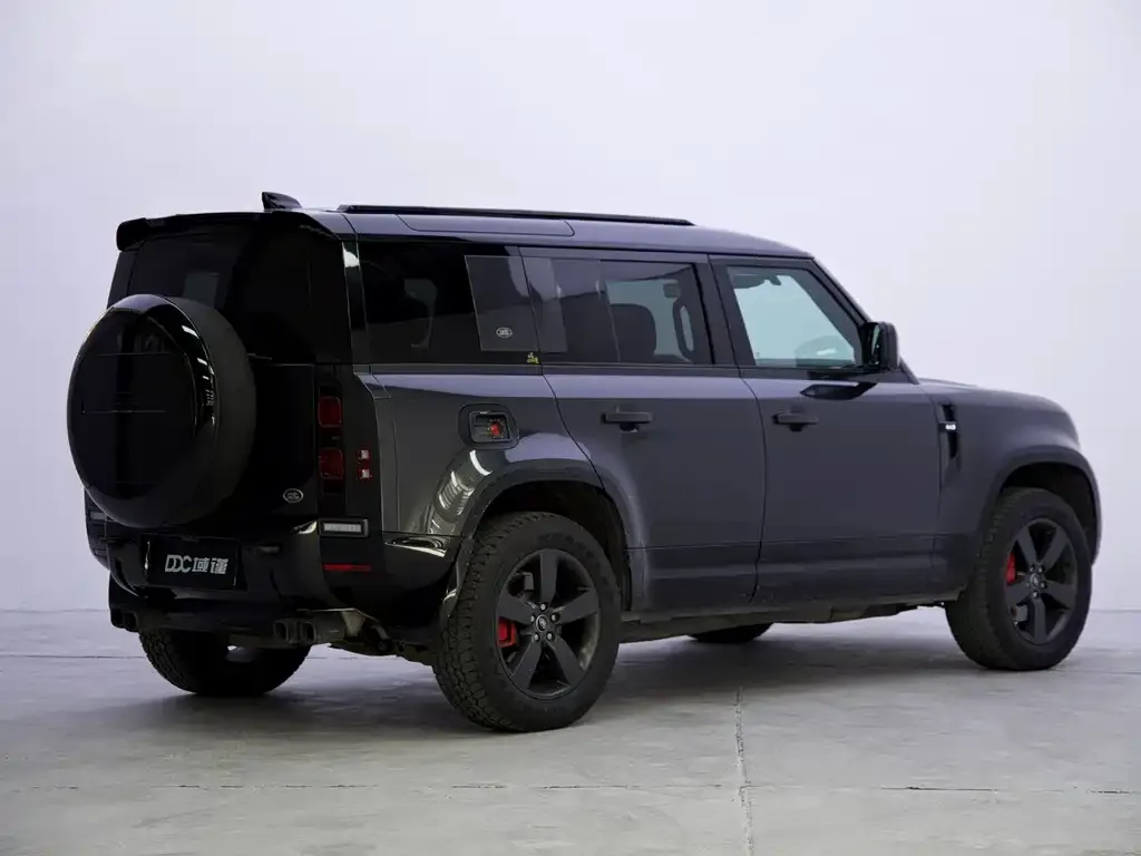 Land Rover Defender — фото 6