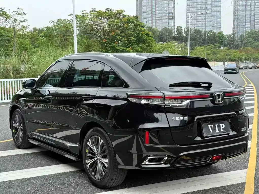 Honda UR-V — фото 10