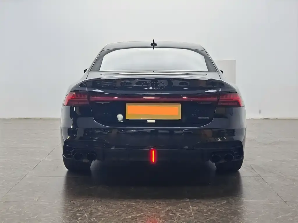 Audi A7L — фото 4