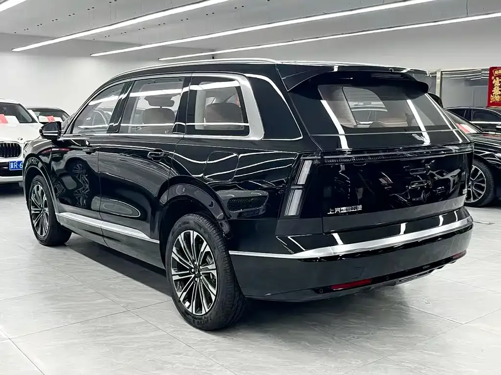 Wuling Xingguang L — фото 2