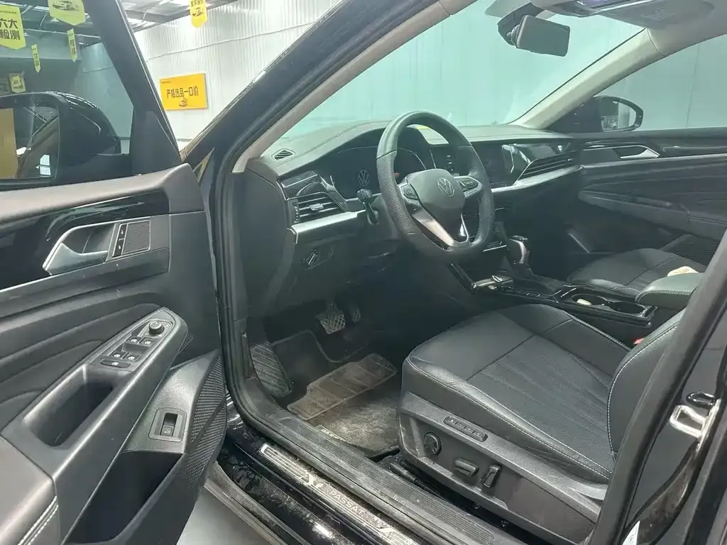 Volkswagen Passat — фото 10
