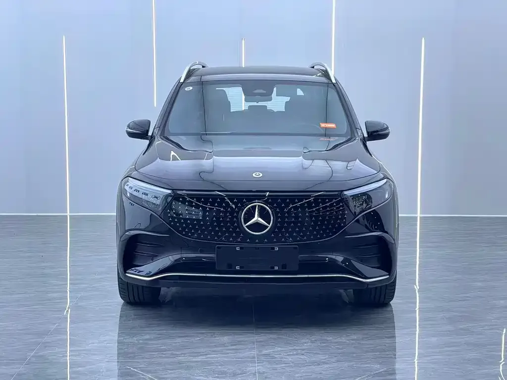 Mercedes-Benz EQB — фото 9