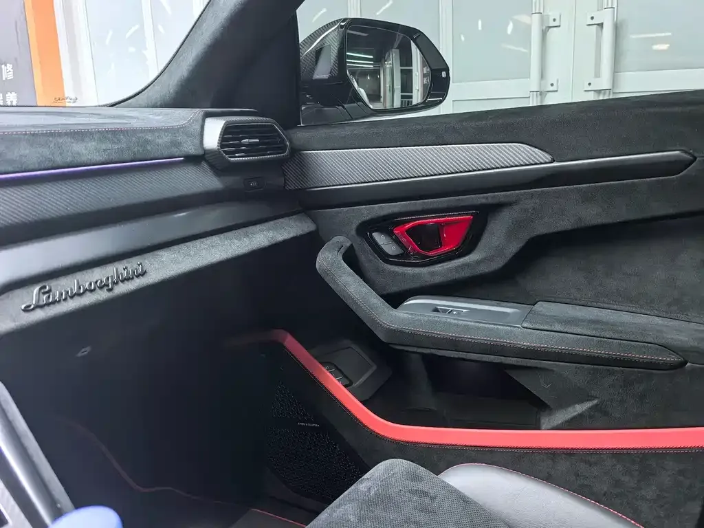 Lamborghini Urus — фото 4