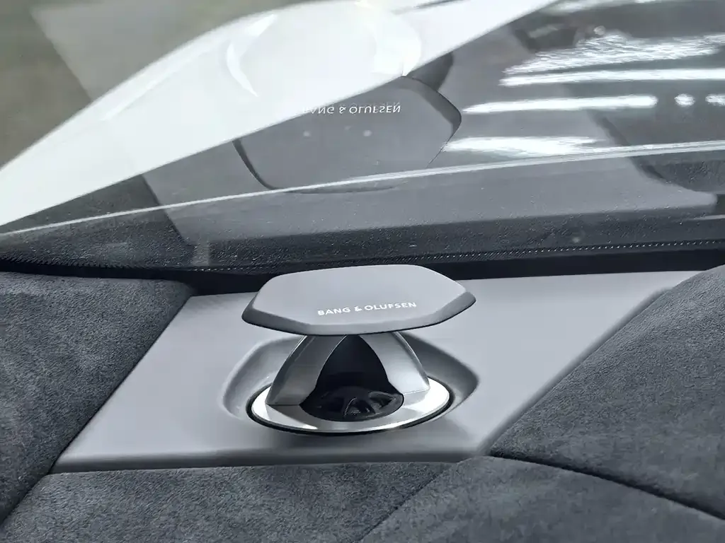 Lamborghini Urus — фото 3