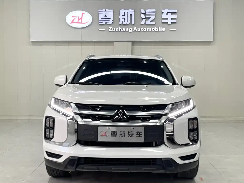 Mitsubishi ASX — фото 8