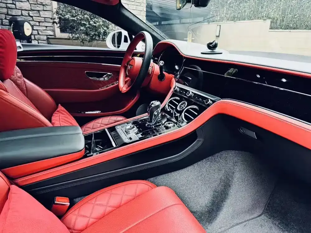 Bentley Continental — фото 9