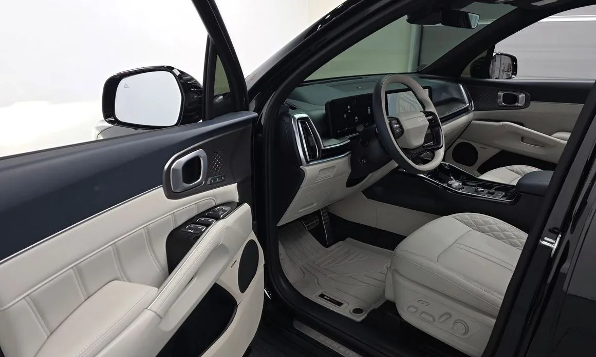 Kia Sorento — фото 7