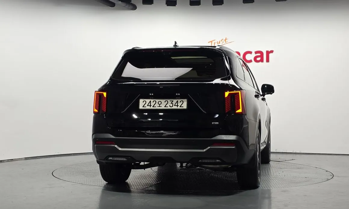 Kia Sorento — фото 4