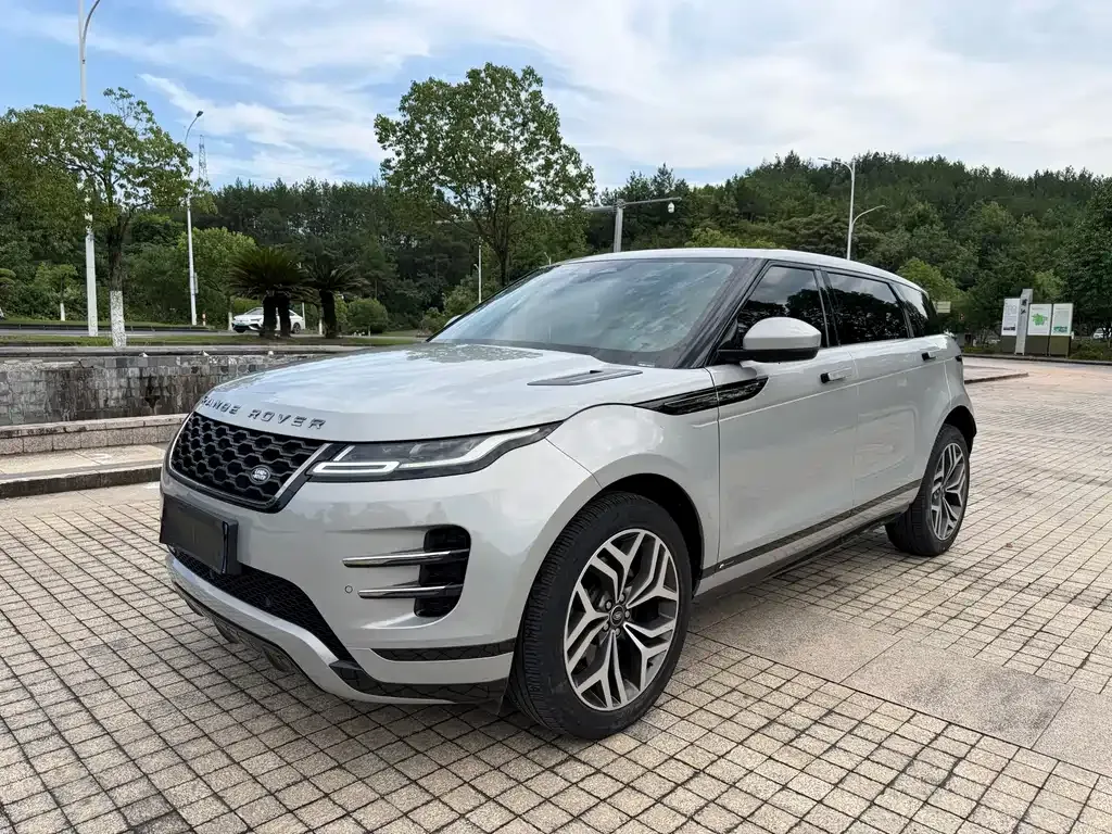 Land Rover Evoque — фото 1