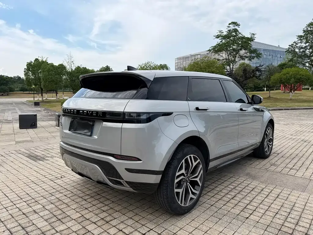 Land Rover Evoque — фото 10