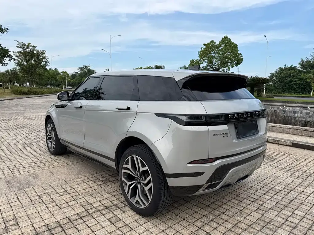 Land Rover Evoque — фото 6