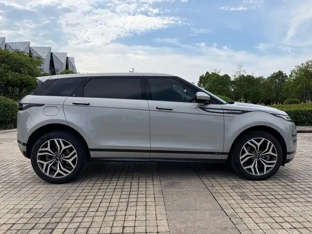 Land Rover Evoque — фото 5