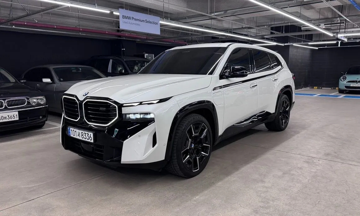 BMW XM — фото 1