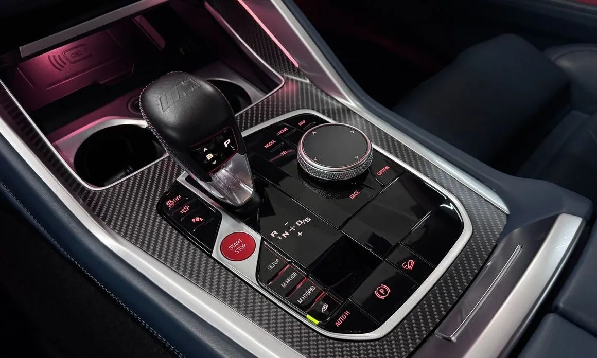 BMW XM — фото 3