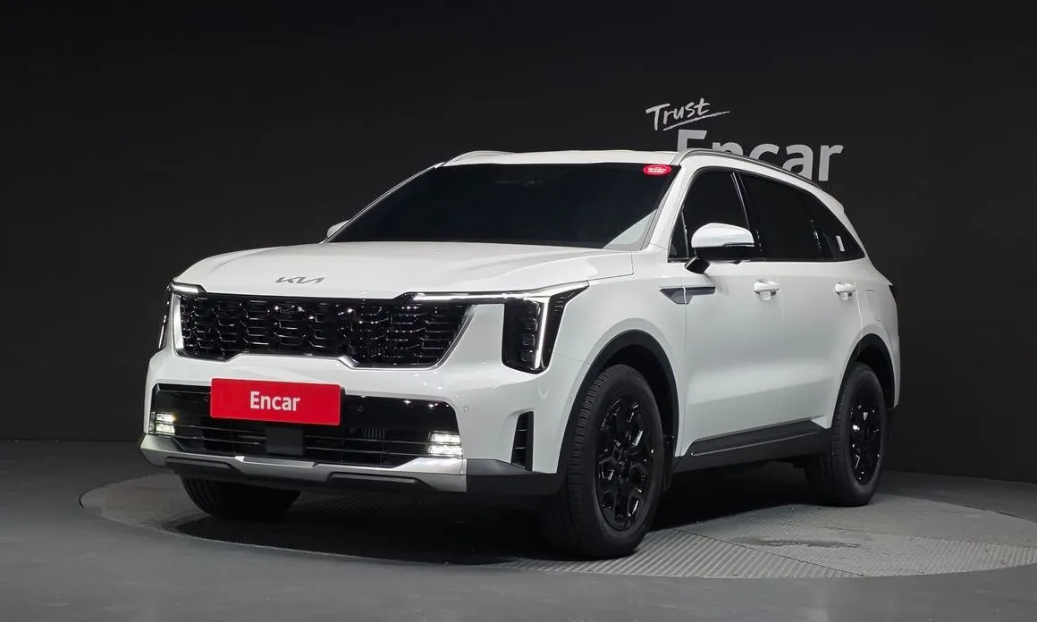 Kia Sorento — фото 1