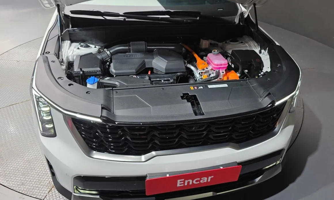 Kia Sorento — фото 6