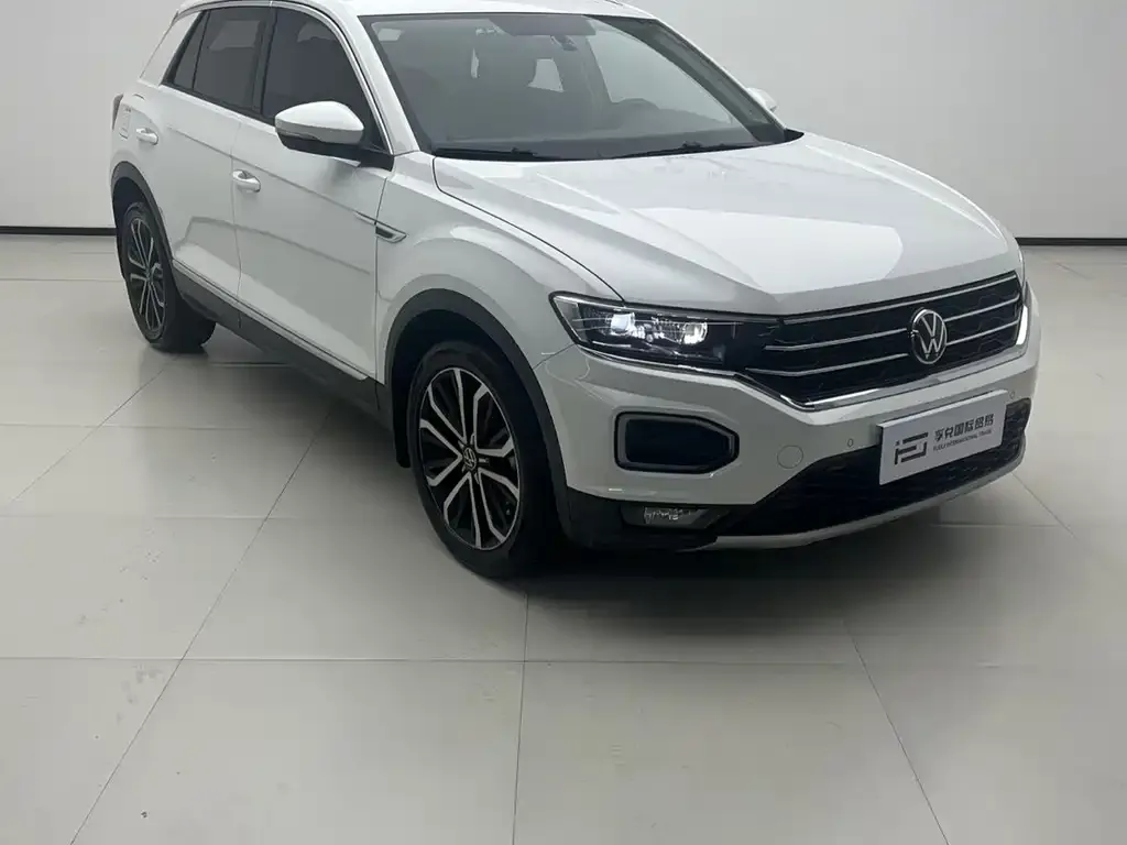Volkswagen T-Roc — фото 5