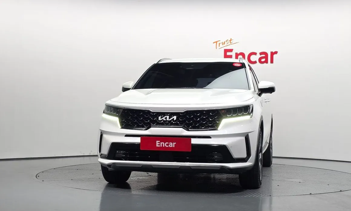 Kia Sorento — фото 6