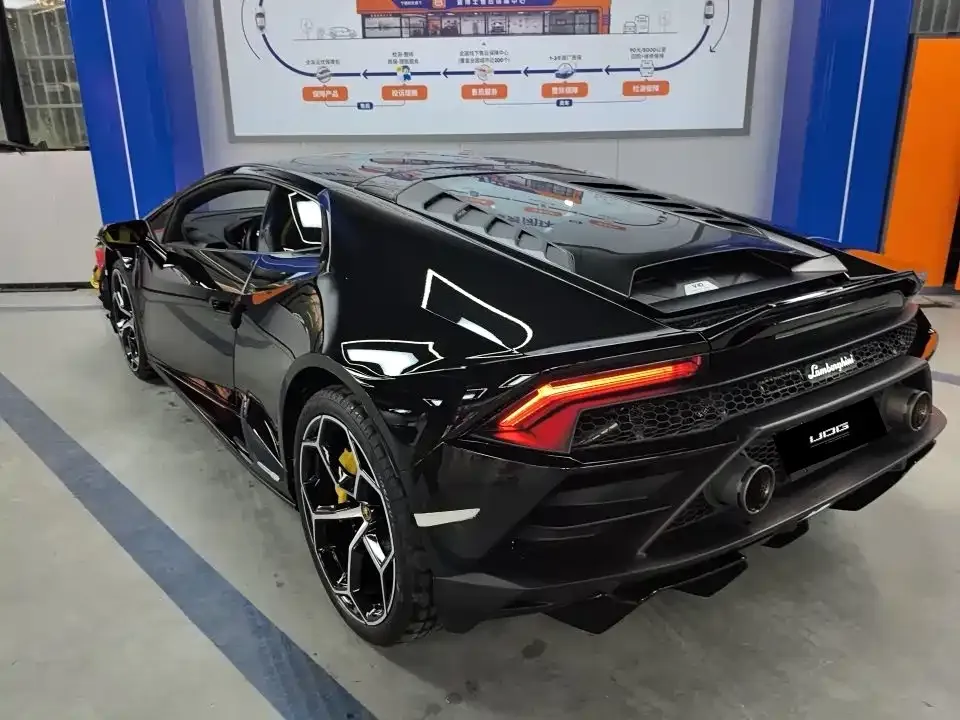 Lamborghini Huracan — фото 8
