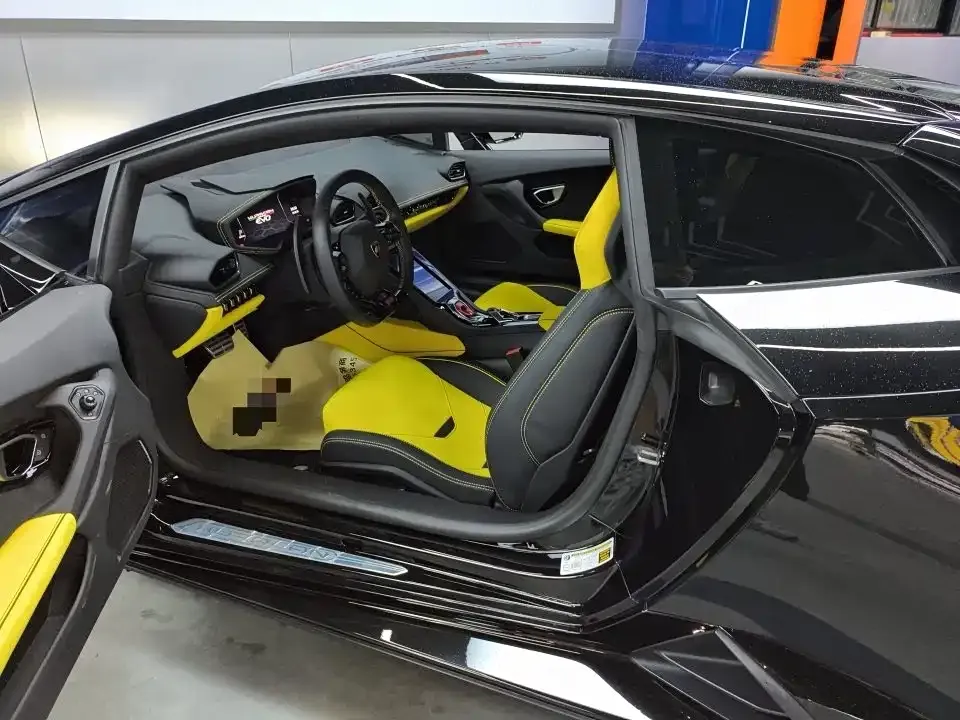 Lamborghini Huracan — фото 9