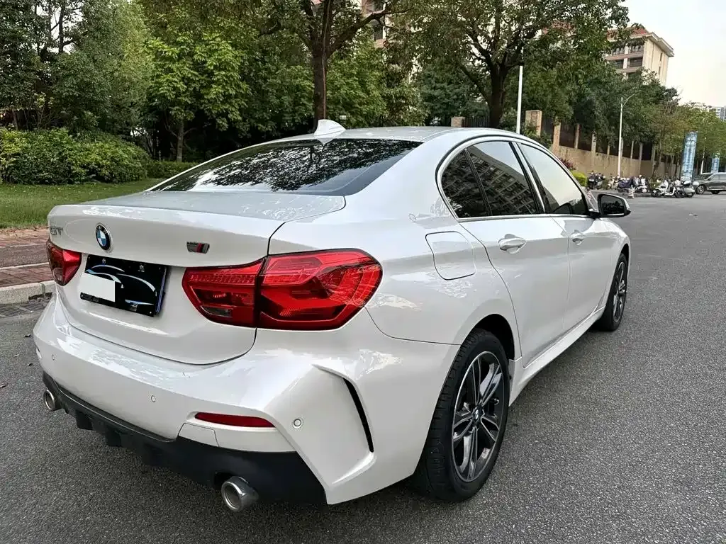 BMW 1 Series — фото 3
