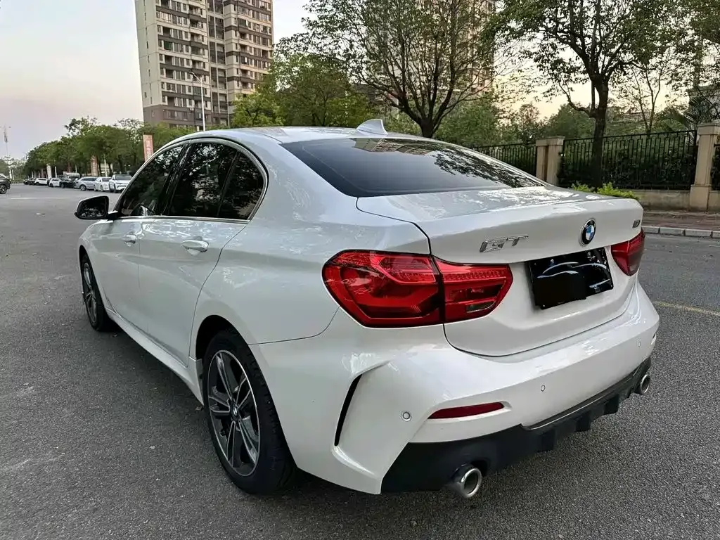 BMW 1 Series — фото 10