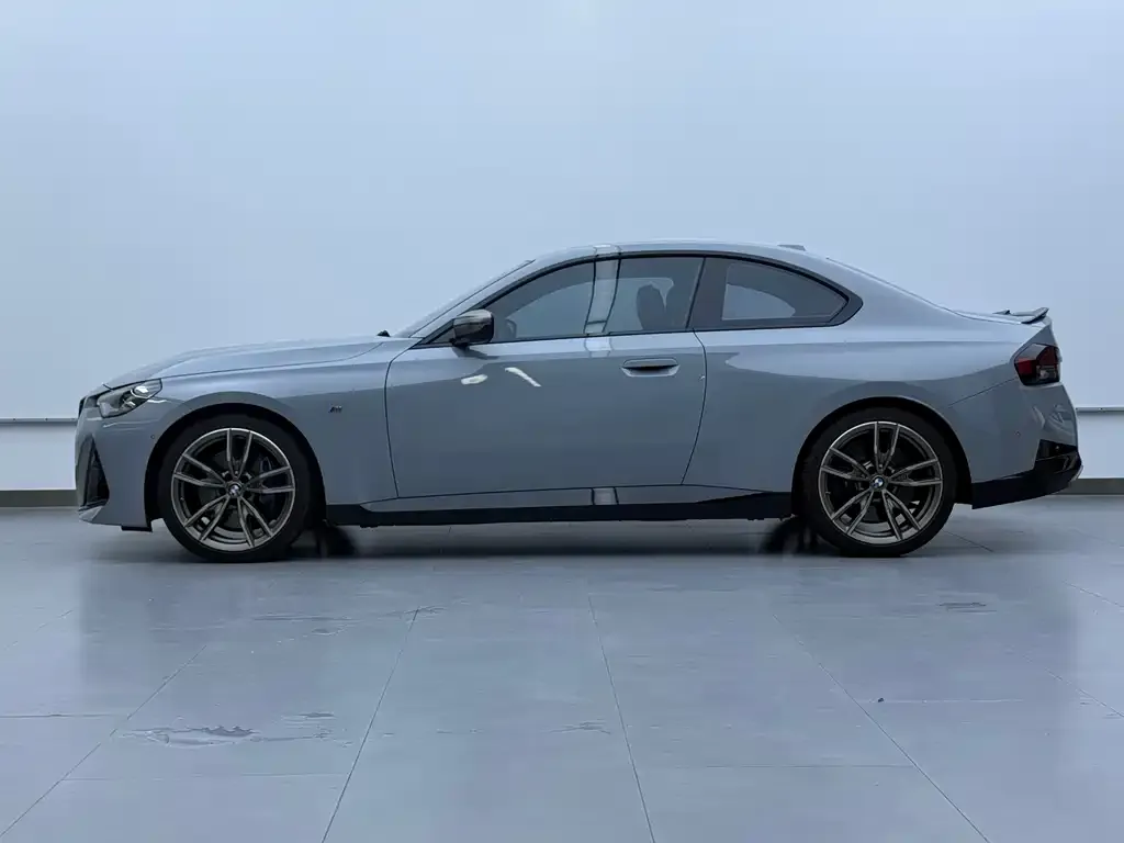 BMW M240i — фото 9