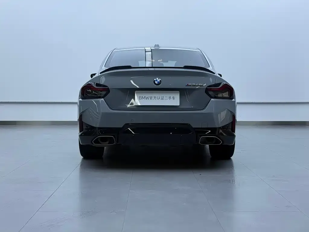 BMW M240i — фото 10