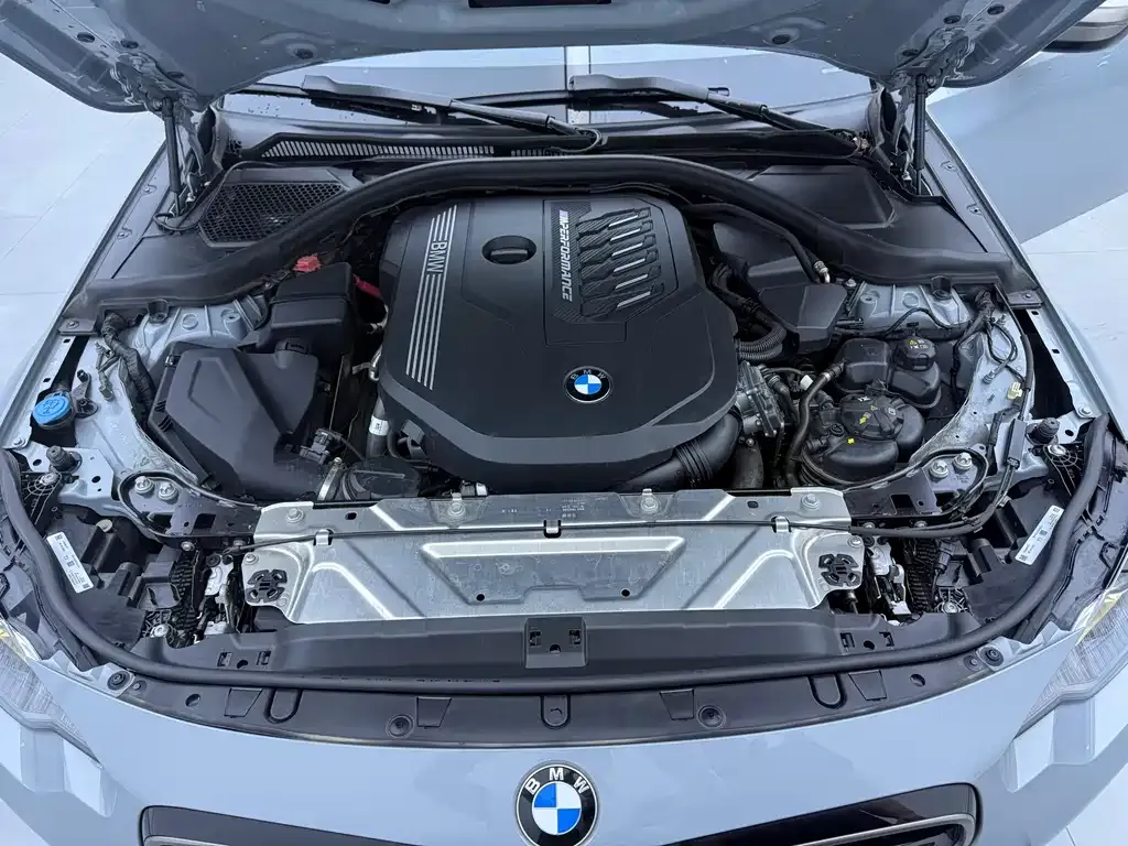 BMW M240i — фото 7