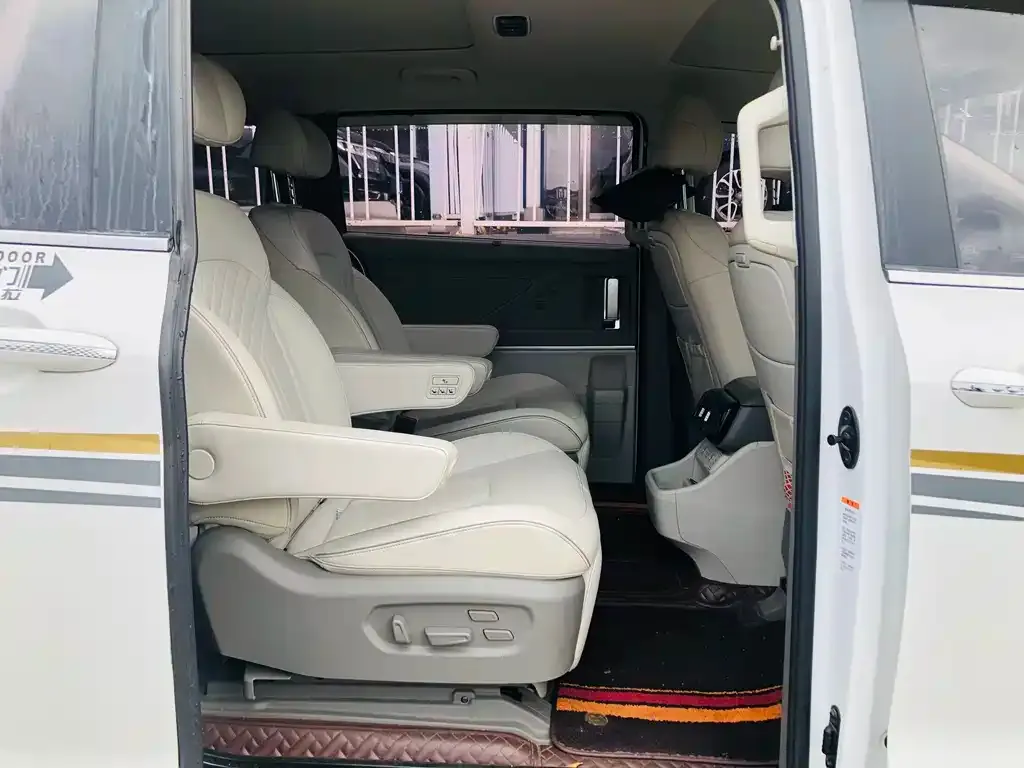 Hyundai Custo — фото 9