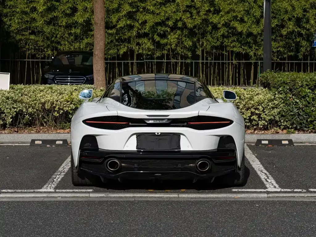 McLaren GT — фото 6