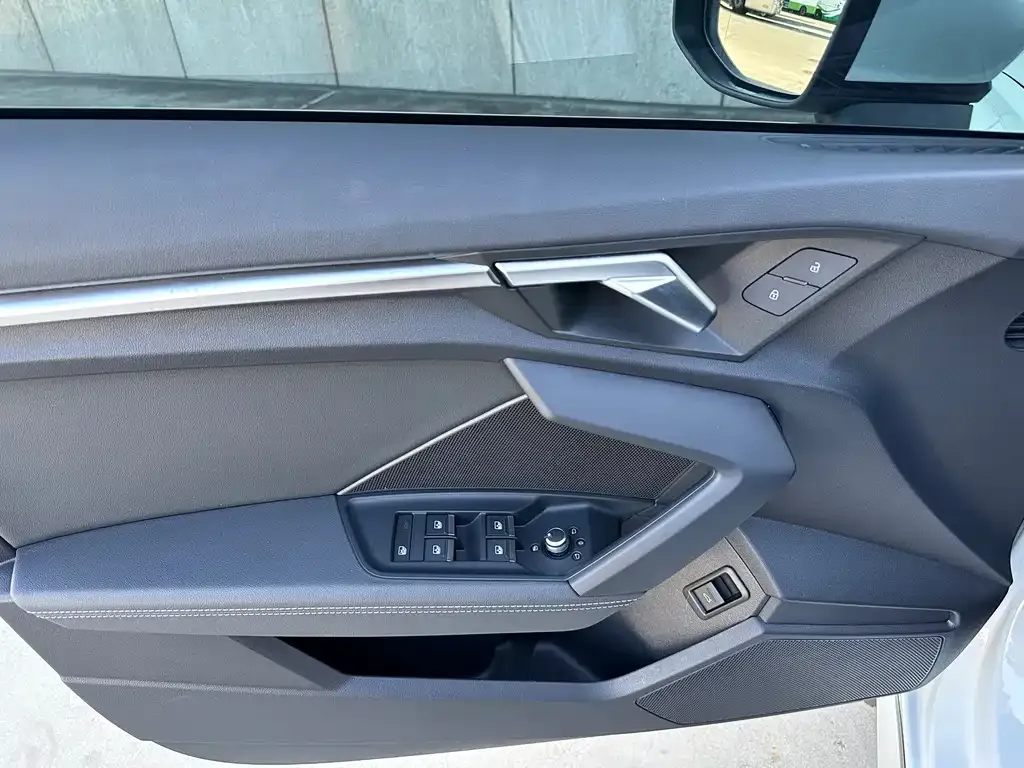 Audi A3 — фото 9