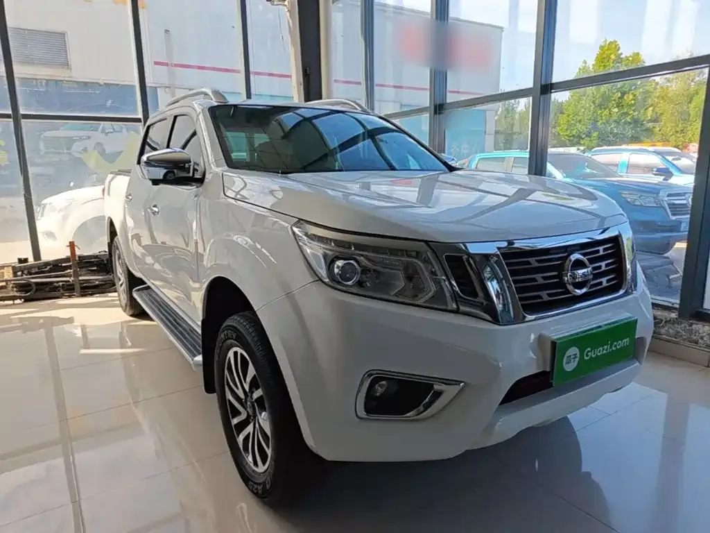 Nissan Navara — фото 3