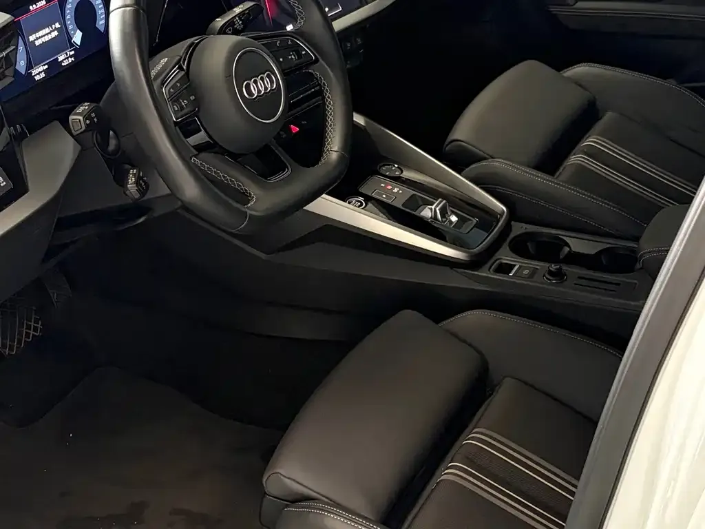 Audi A3 — фото 7