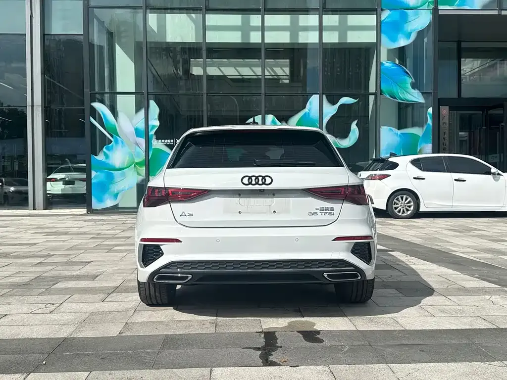 Audi A3 — фото 2