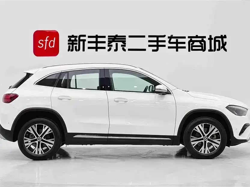 Mercedes-Benz GLA — фото 3