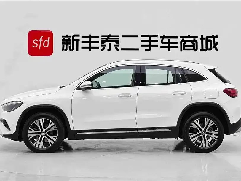 Mercedes-Benz GLA — фото 4