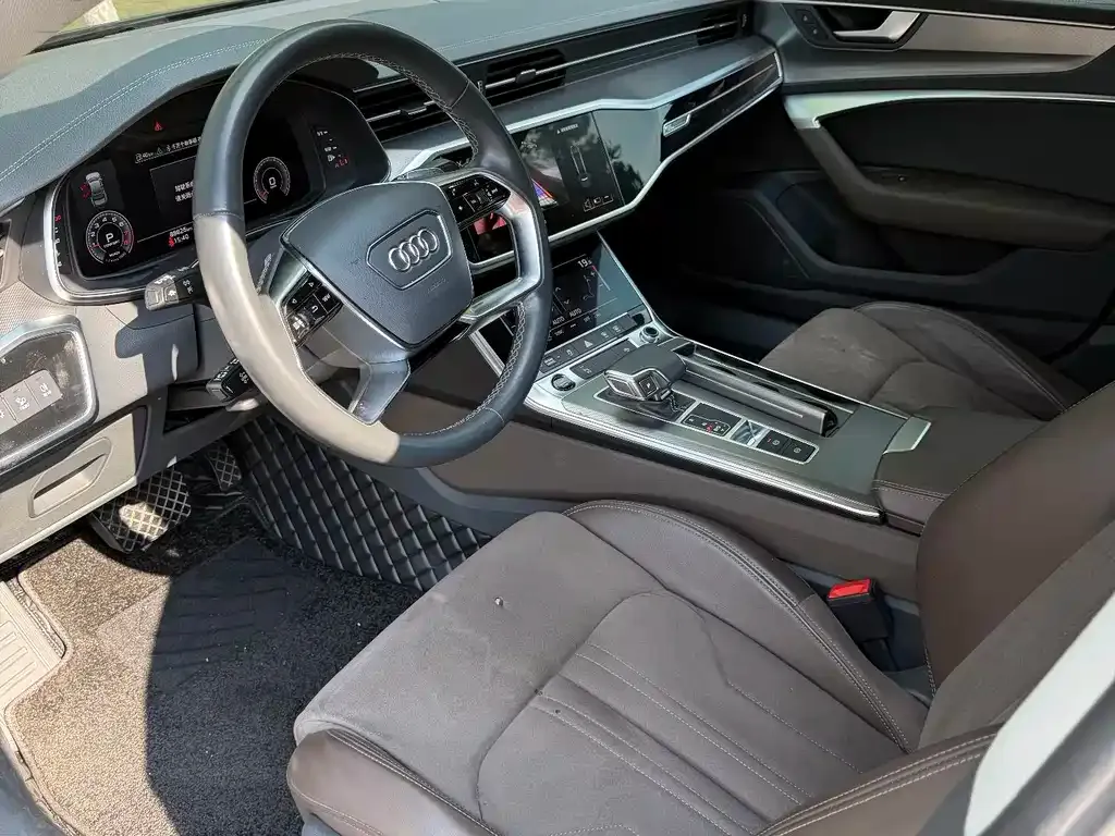 Audi A7L — фото 4