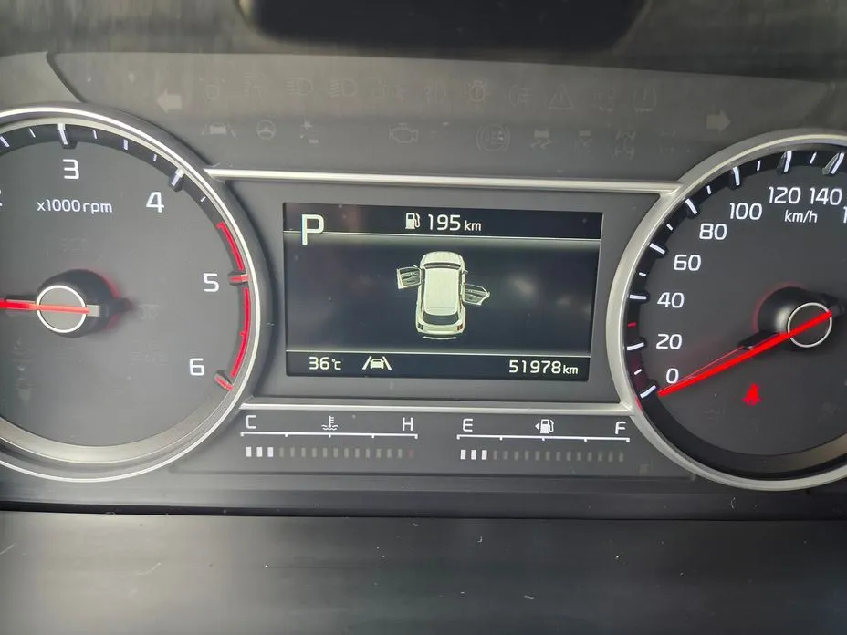 Kia Sorento — фото 3