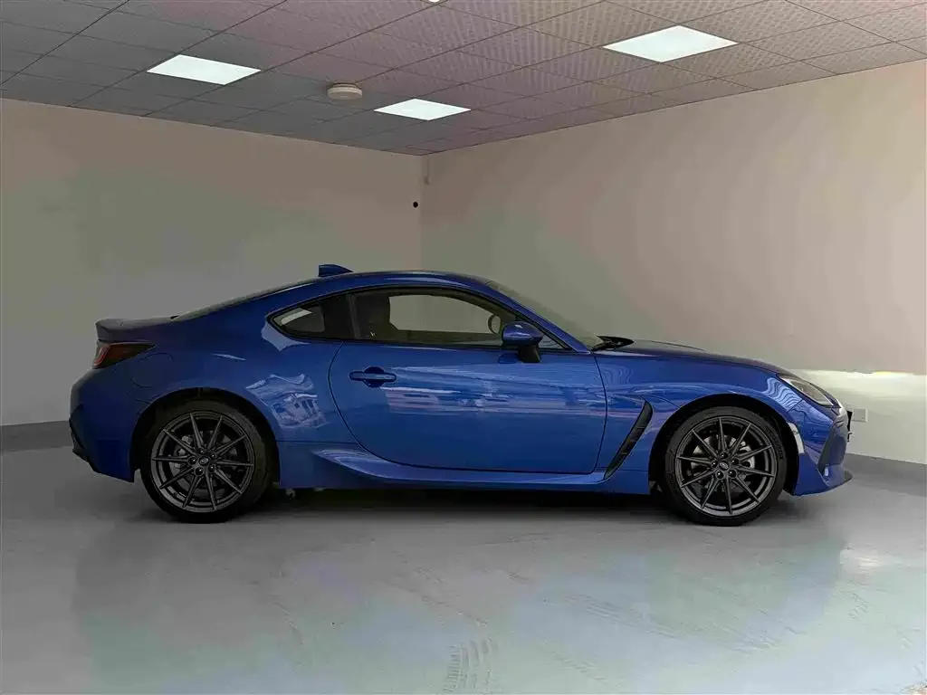 Subaru BRZ — фото 2