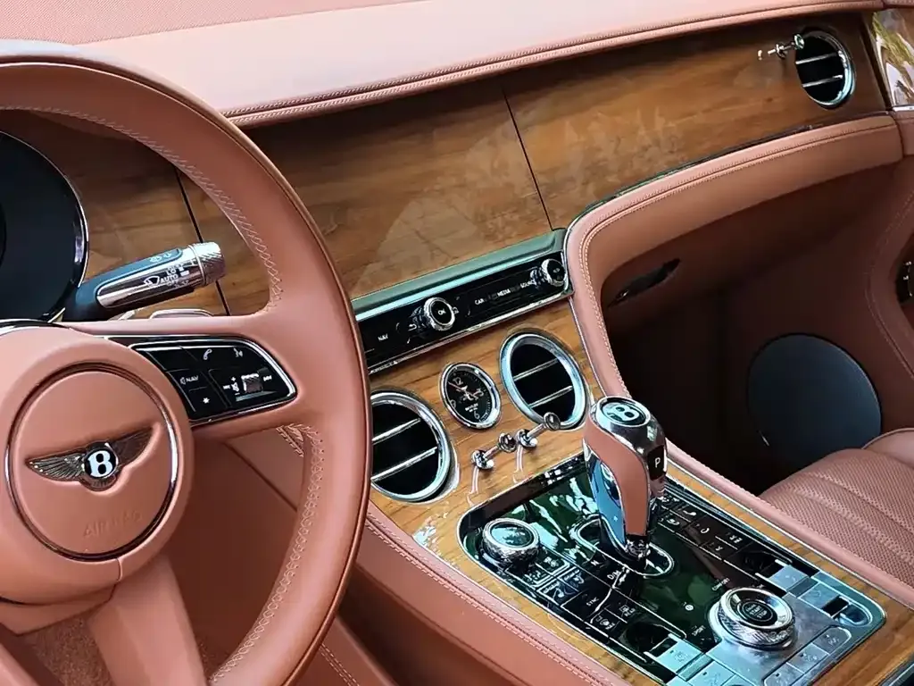 Bentley Continental — фото 4