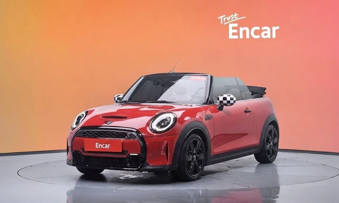 Mini Cooper Convertible — фото 1