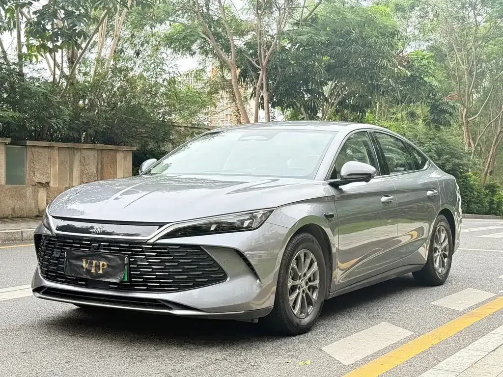 BYD Qin L — фото 8