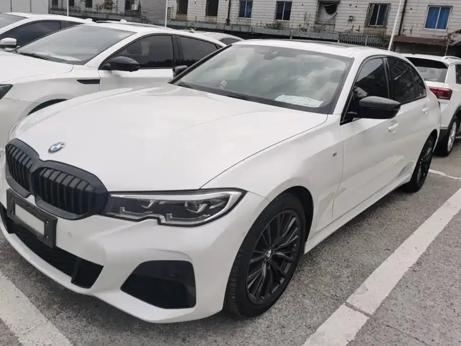 BMW 3 Series — фото 1