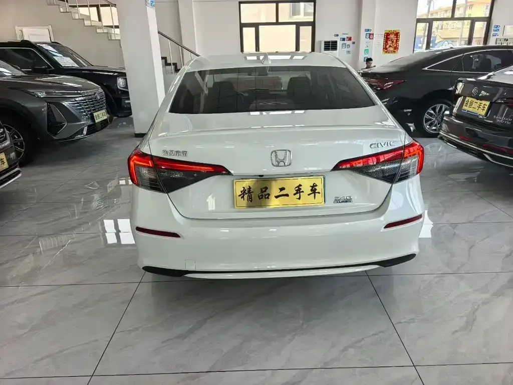 Honda Civic — фото 7