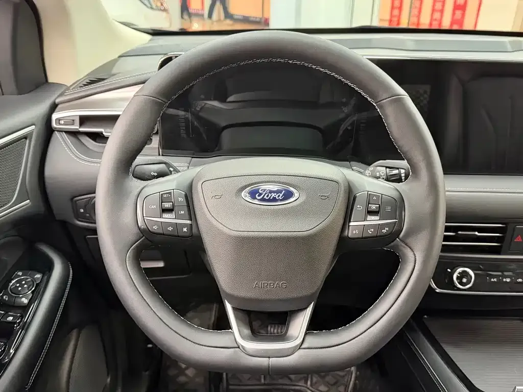 Ford Edge — фото 2