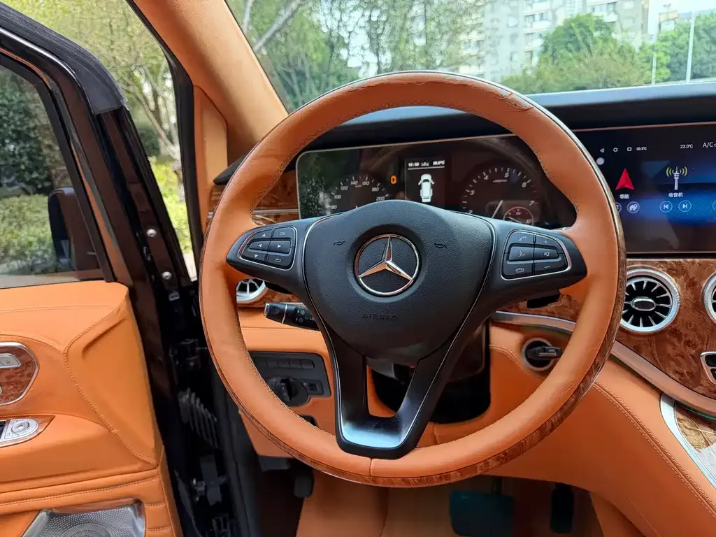 Mercedes-Benz Vito — фото 7