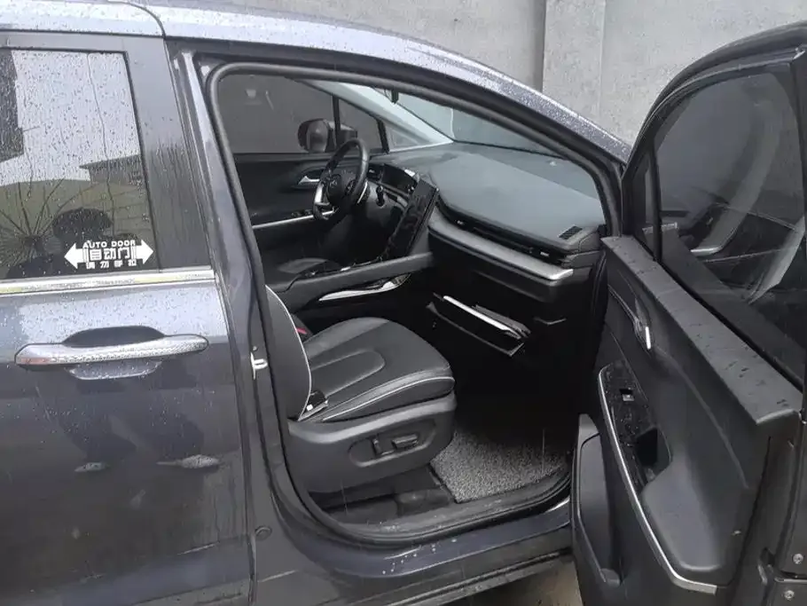 Hyundai Custo — фото 2