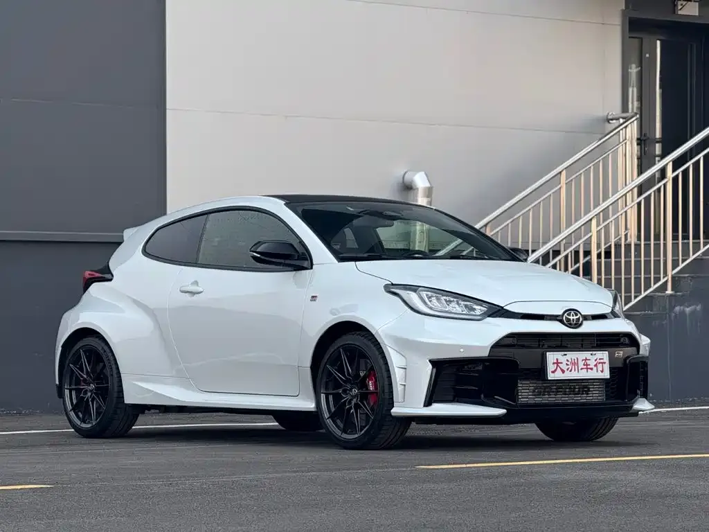 Toyota GR YARIS — фото 5